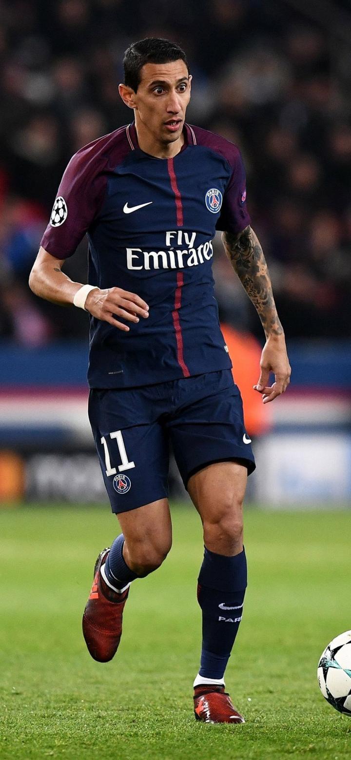 埃尔坎参加尤文圣诞晚宴：尤文正凝聚成一个整体，并日益强大（埃尔坎出席尤文圣诞晚宴：球队愈发团结，实力与日俱增）