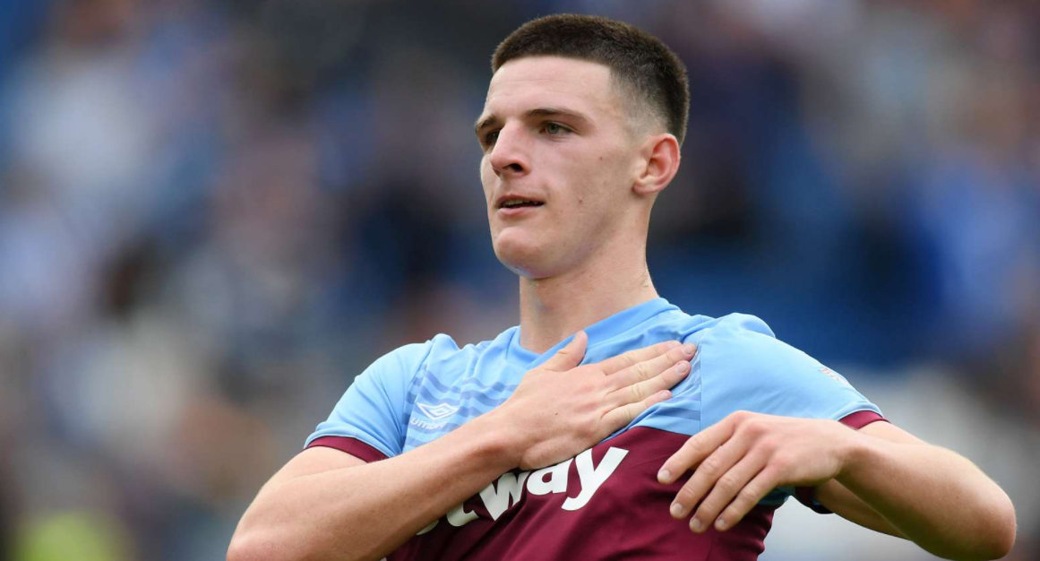 半场战报：多特1-0门兴，布兰特凌空斩，聚勒献助攻（半场快讯：多特暂1-0门兴，布兰特凌空破门，聚勒送助攻）