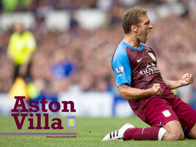 梅西曾被瓜迪奥拉安排踢陌生位置！他不断适应和学习，变得更强！