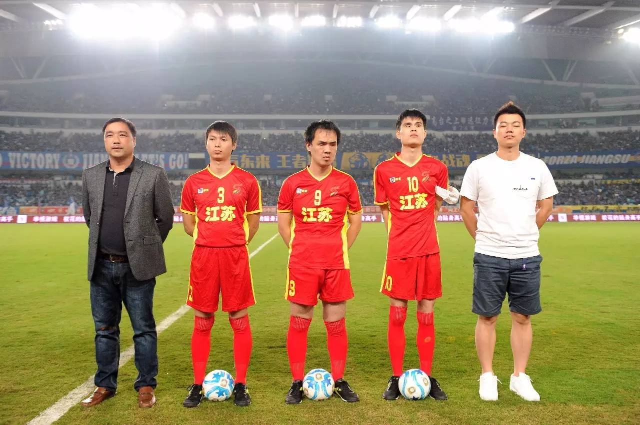 葡萄牙迎晋级关键战，C罗晒图助威：为了葡萄牙而战