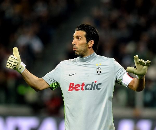 佩杜拉：今夏国米曾给弗拉泰西标价4500万，目的是吓退追求者（佩杜拉：国米今夏给弗拉泰西标4500万价签，意在吓退追求者）