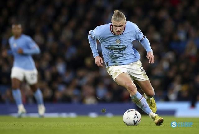 新鹏城官方：中超收官战主场vs成都票价全场60元，地点在肇庆